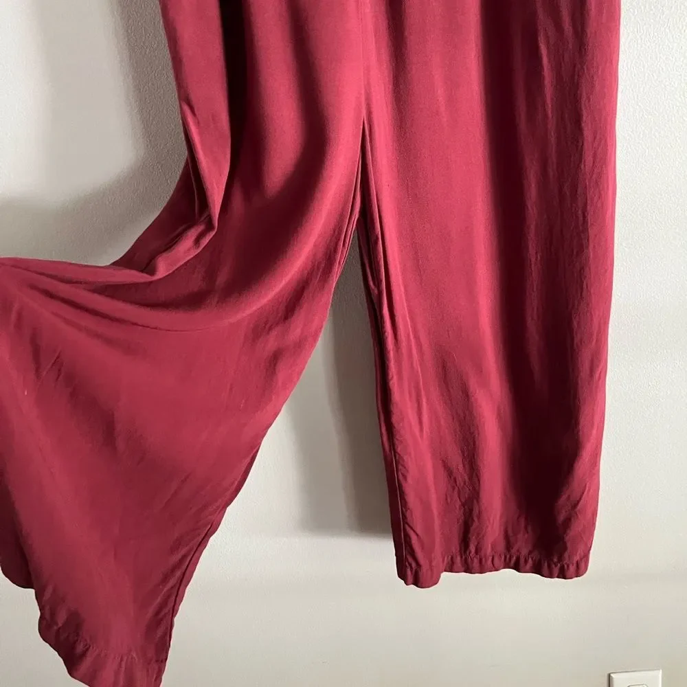 Universal Thread Burgundy Jumpsuit Wide Leg Sleeveless Button Front S